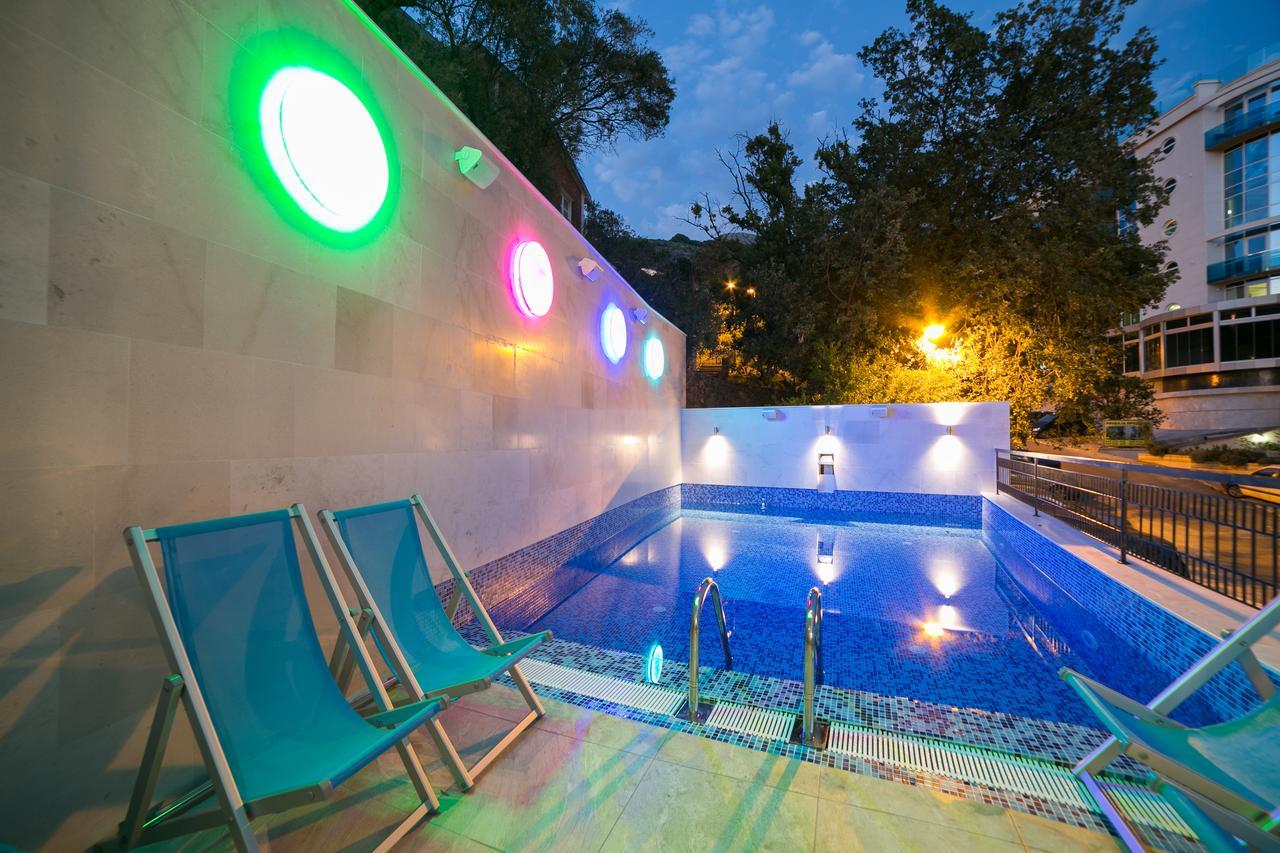 Hotel Villa Katarina Pržno Dış mekan fotoğraf