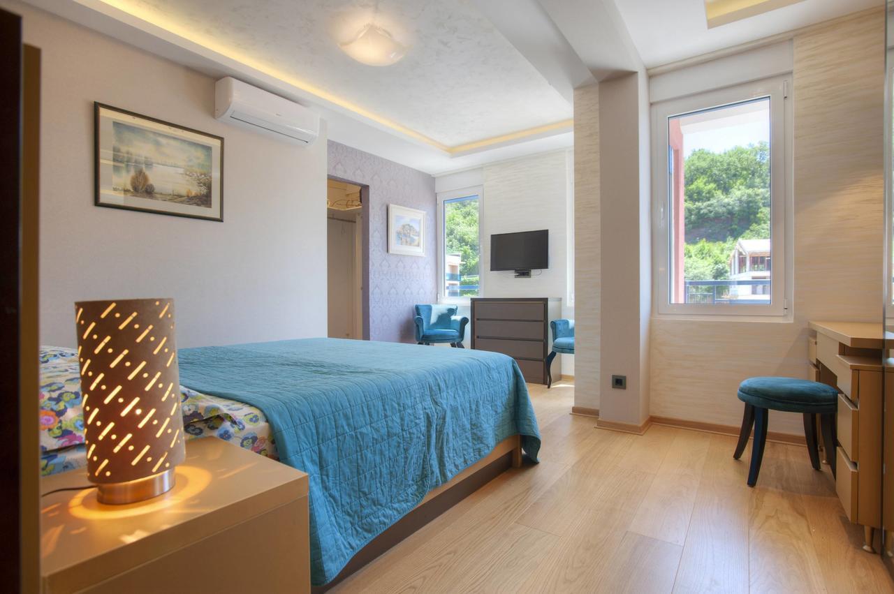 Hotel Villa Katarina Pržno Dış mekan fotoğraf